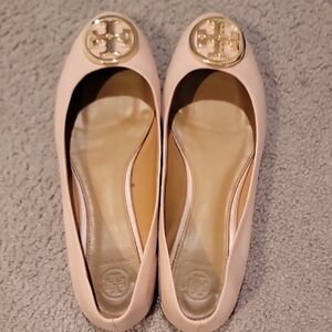 Tory Burch Women's Soft Pink Loafers